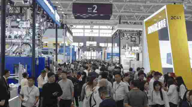 做电子电气，为什么要看一场塑料橡胶展览会？(图1)