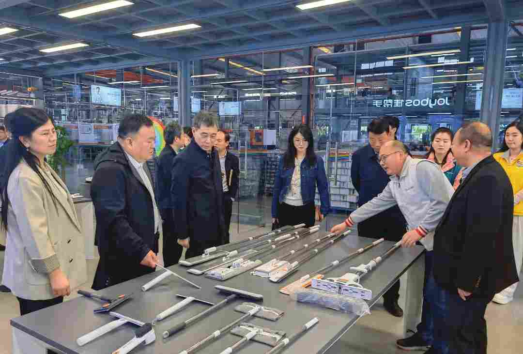 【调研走访】陕西省塑料工业协会赴兴平佳帮手实业有限公司调研走访(图2)